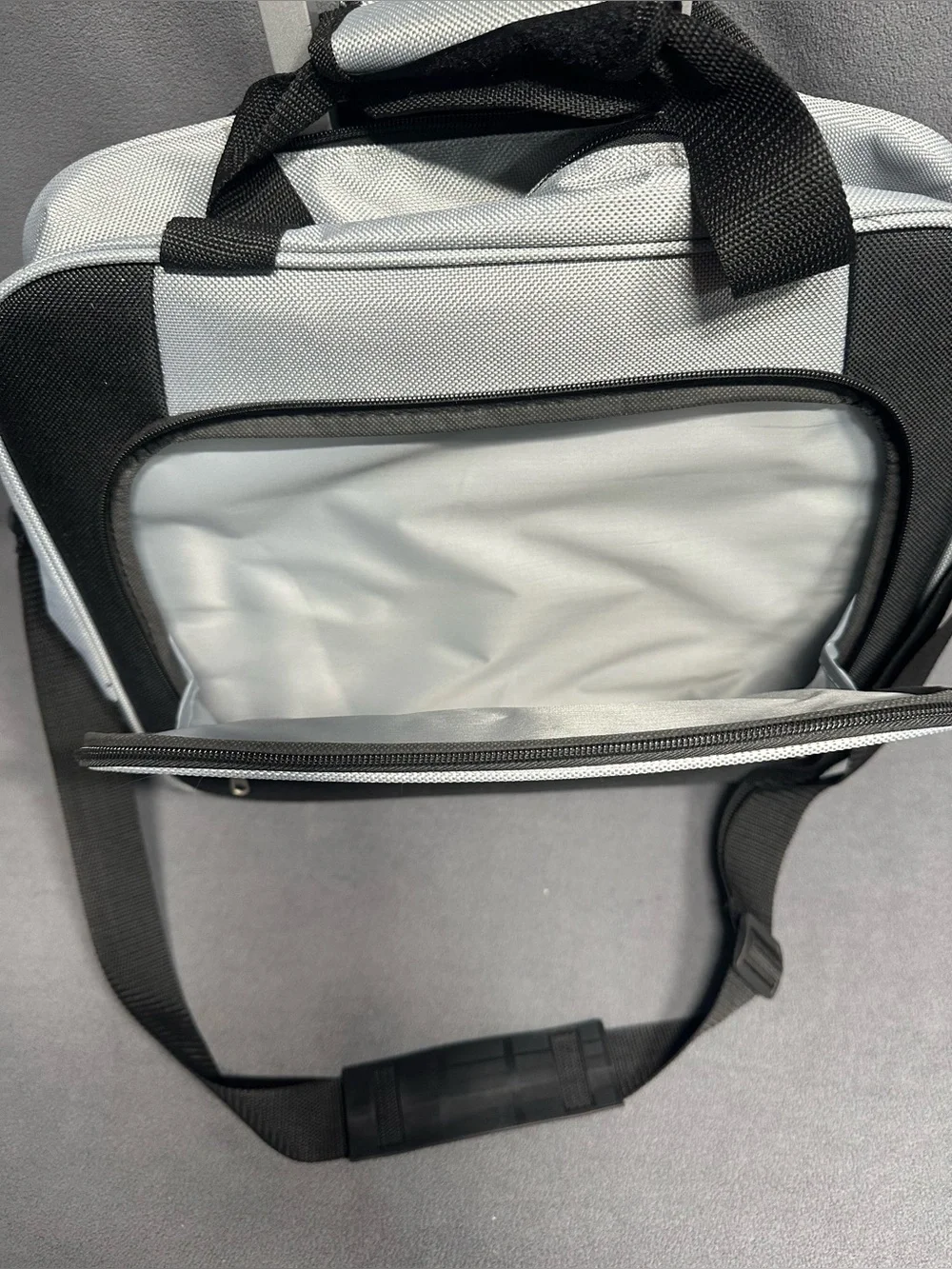 Telescoping Rolling Business Travel Bag - Black & Light Gray